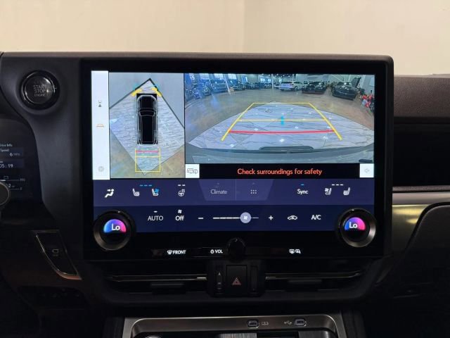 Used 2024 Lexus GX 550 image 21