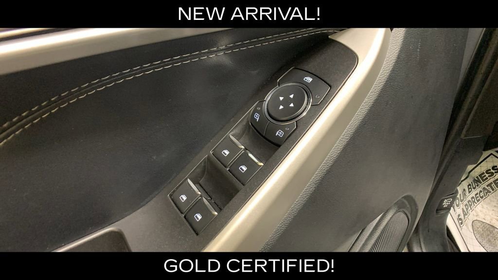 Used 2022 Ford Explorer XLT w/ Equipment Group 202A AWD/4WD image 30