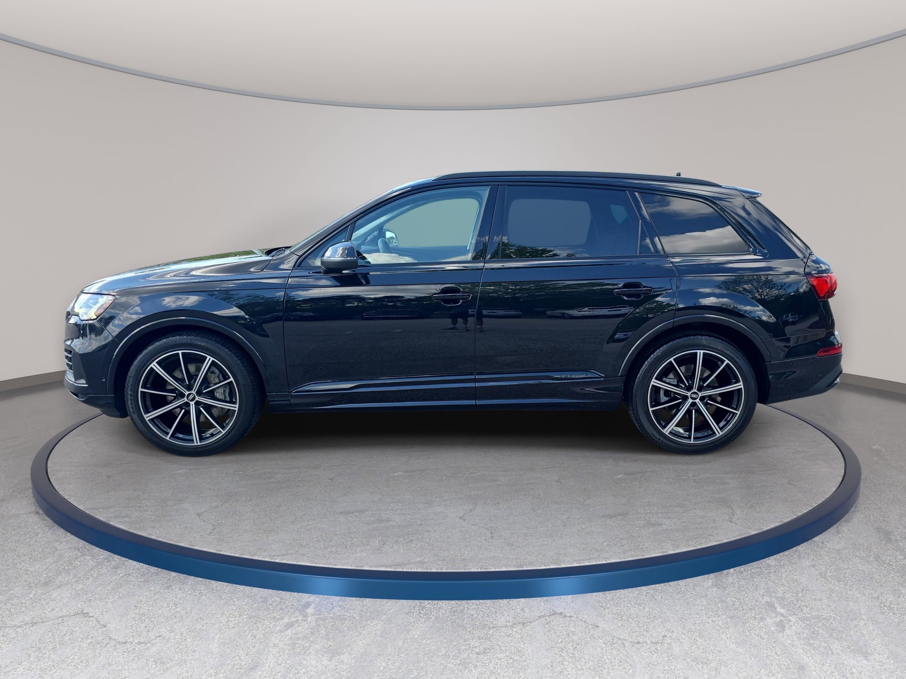 Used 2021 Audi Q7 3.0T Prestige image 8