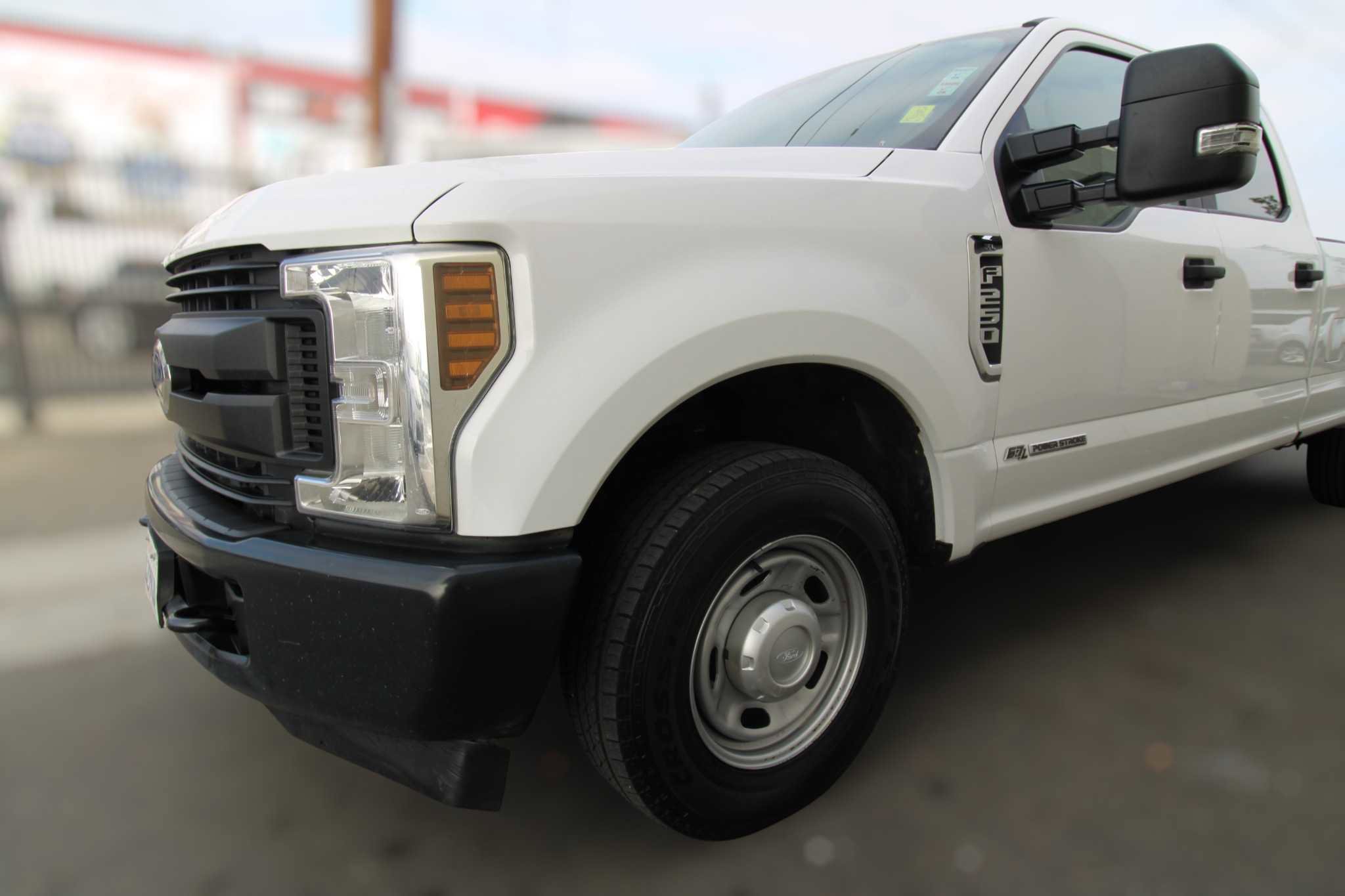 Used 2019 Ford F250 XL w/ Power Equipment Group image 29