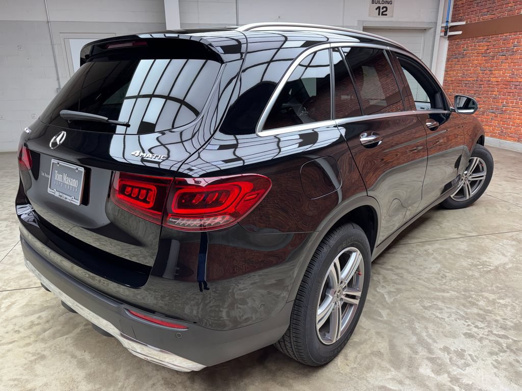 Used 2021 Mercedes-Benz GLC 300 4MATIC image 5