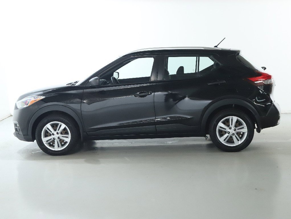 Used 2019 Nissan Kicks S image 37