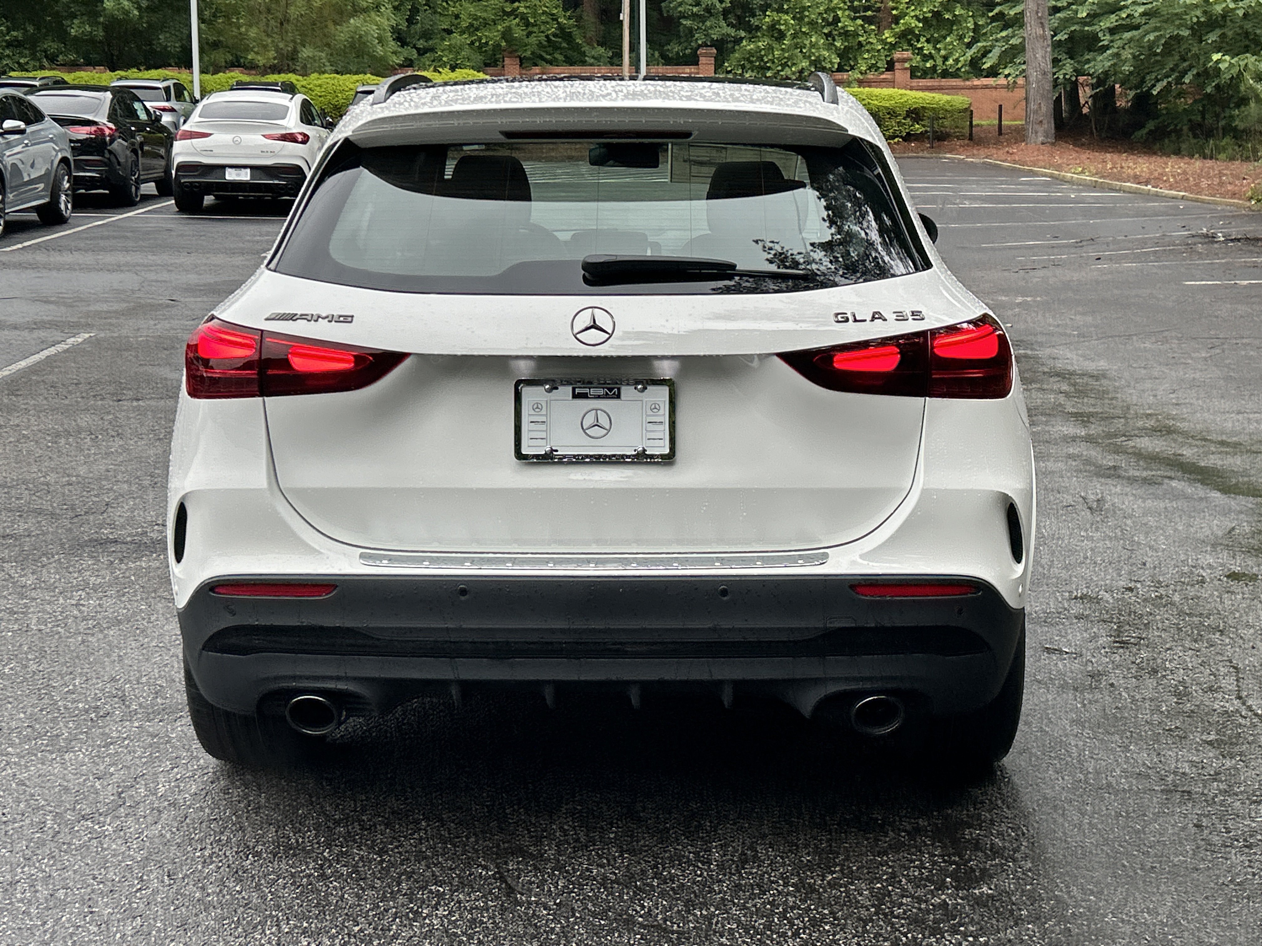 New 2026 Mercedes-Benz GLA 35 AMG 4MATIC image 7