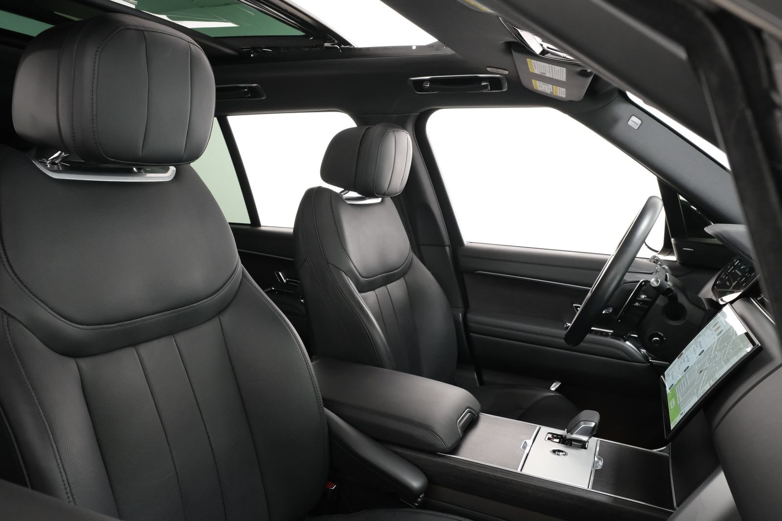 Used 2024 Land Rover Range Rover SE AWD/4WD image 43