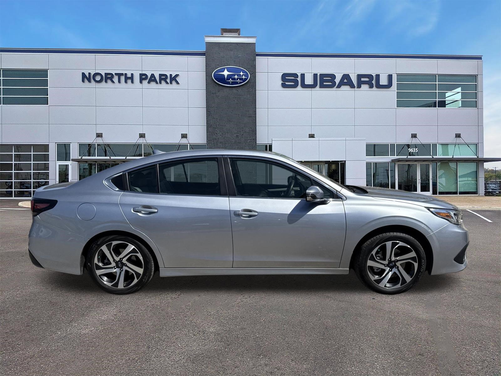 Certified 2022 Subaru Legacy Limited XT image 2
