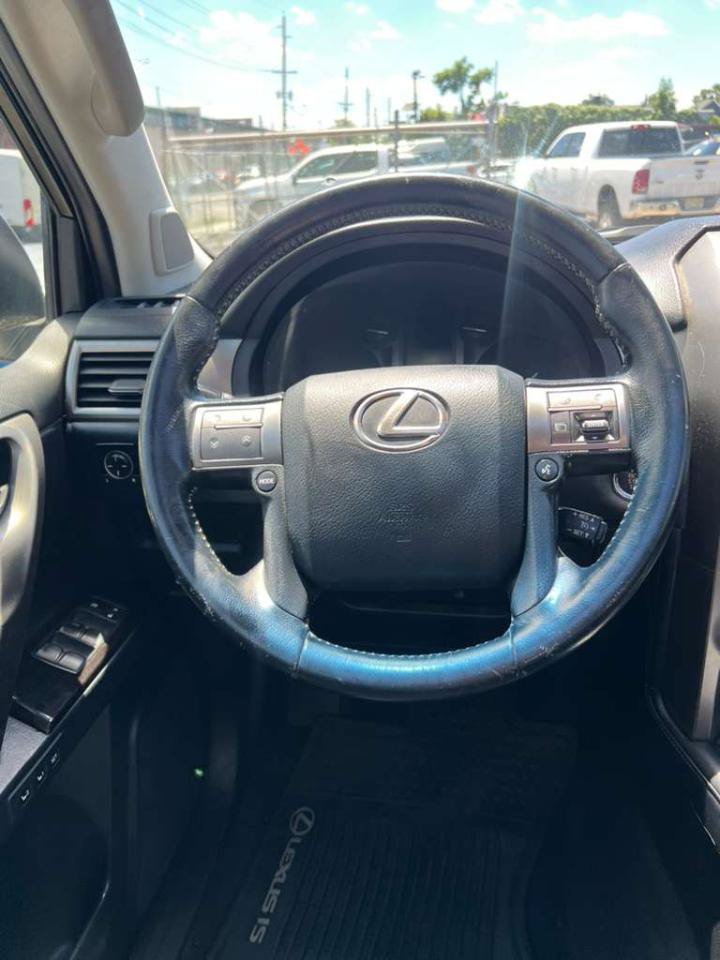 Used 2014 Lexus GX 460 AWD/4WD image 18