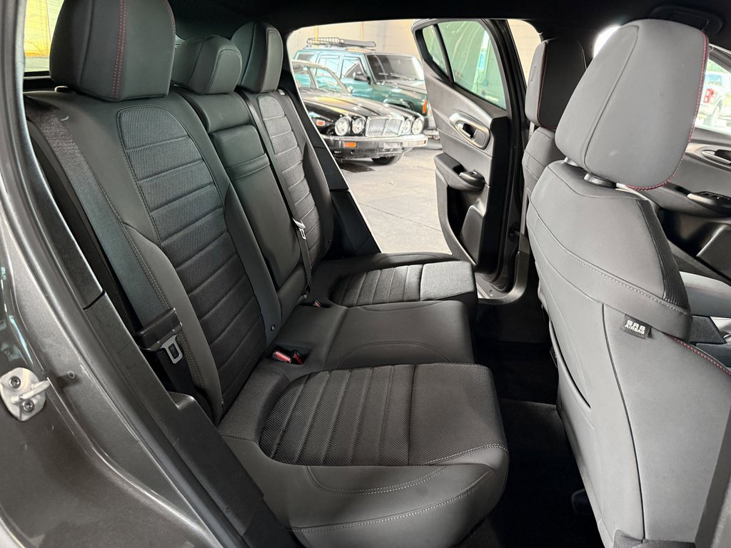 Used 2024 Dodge Hornet R/T image 42