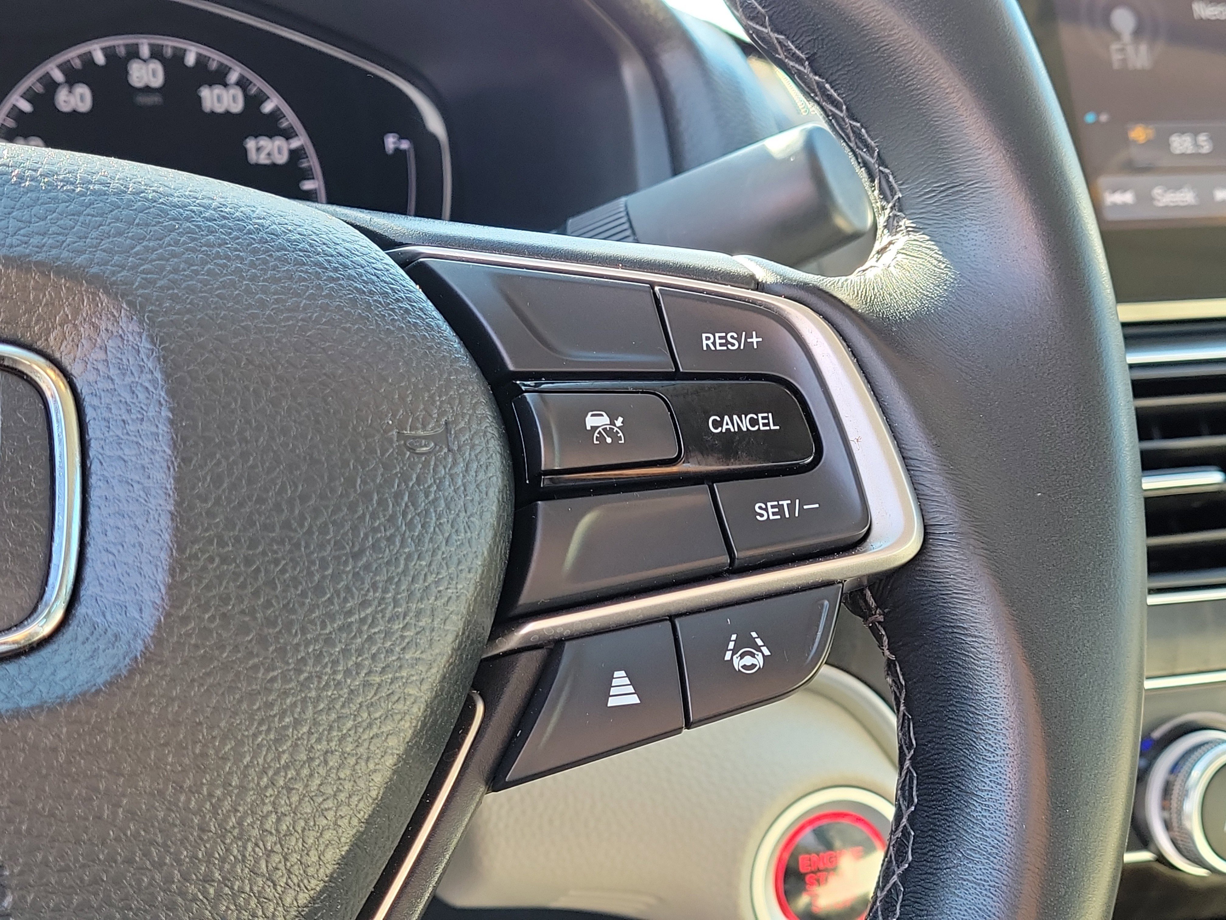 Used 2021 Honda Accord EX-L image 29