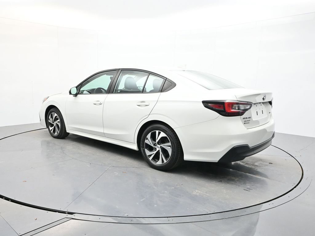 Used 2023 Subaru Legacy Premium image 5