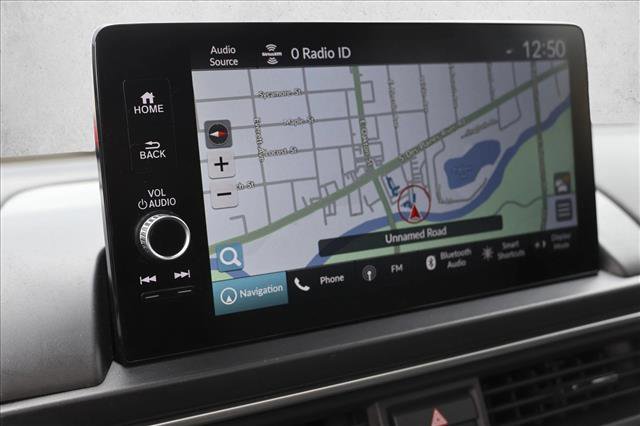 Used 2025 Honda Pilot Elite image 18