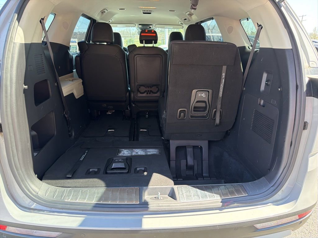 Certified 2023 Kia Carnival EX image 21