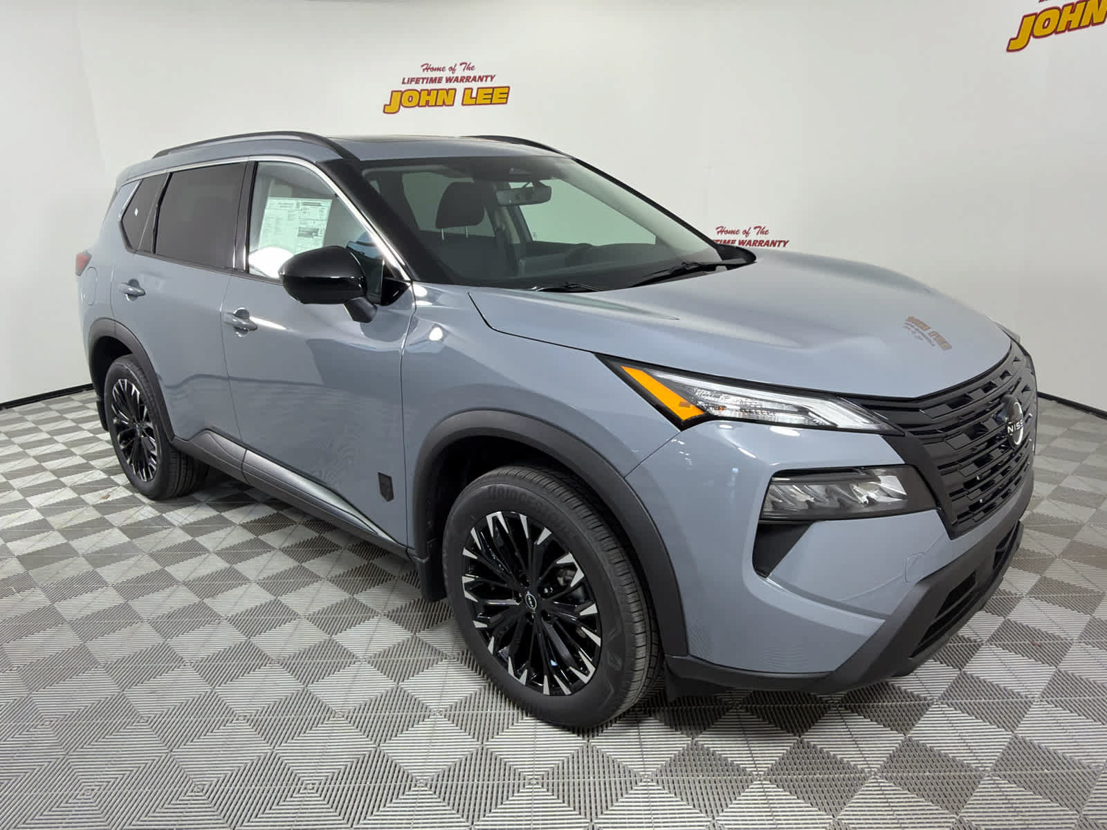 New 2026 Nissan Rogue Dark Armor FWD image 8