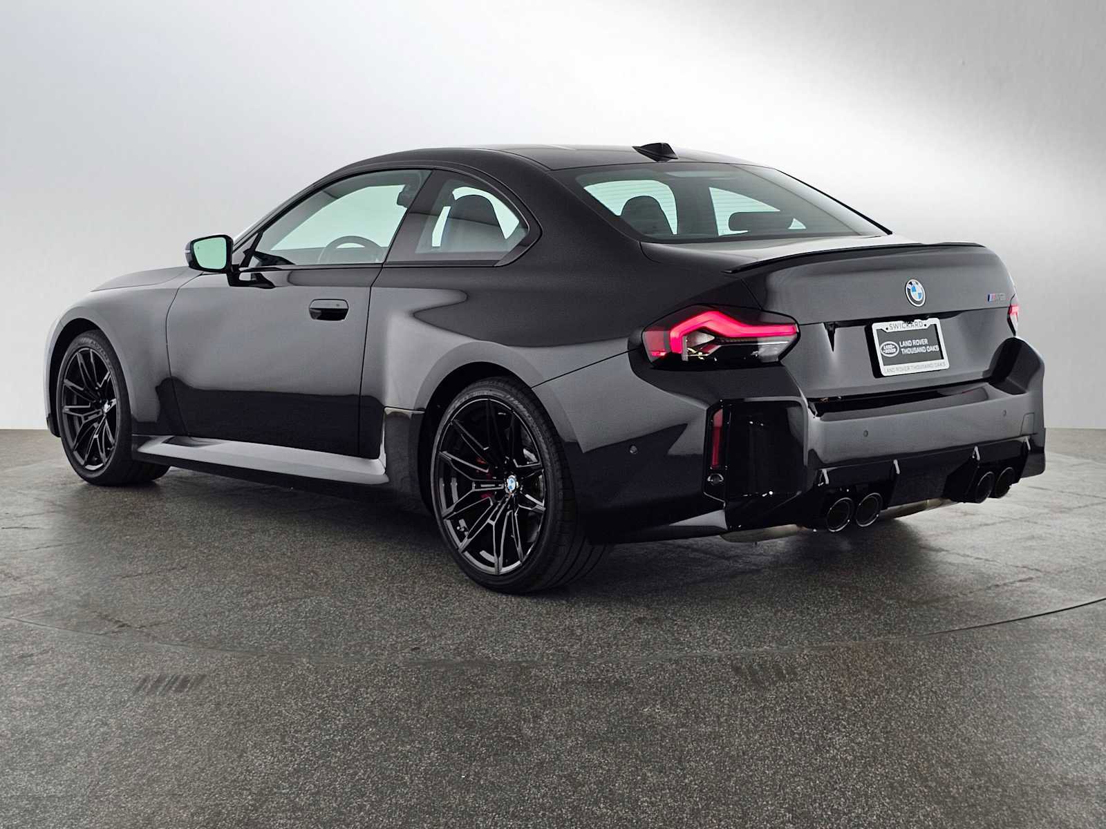 Used 2025 BMW M2 w/ Lighting Package image 3