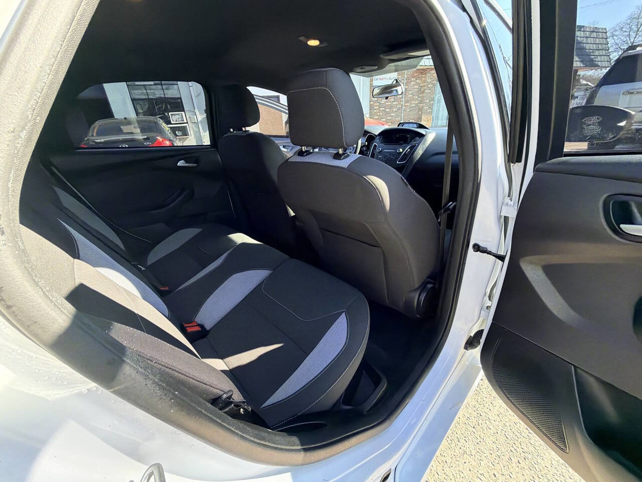 Used 2016 Ford Focus ST image 14