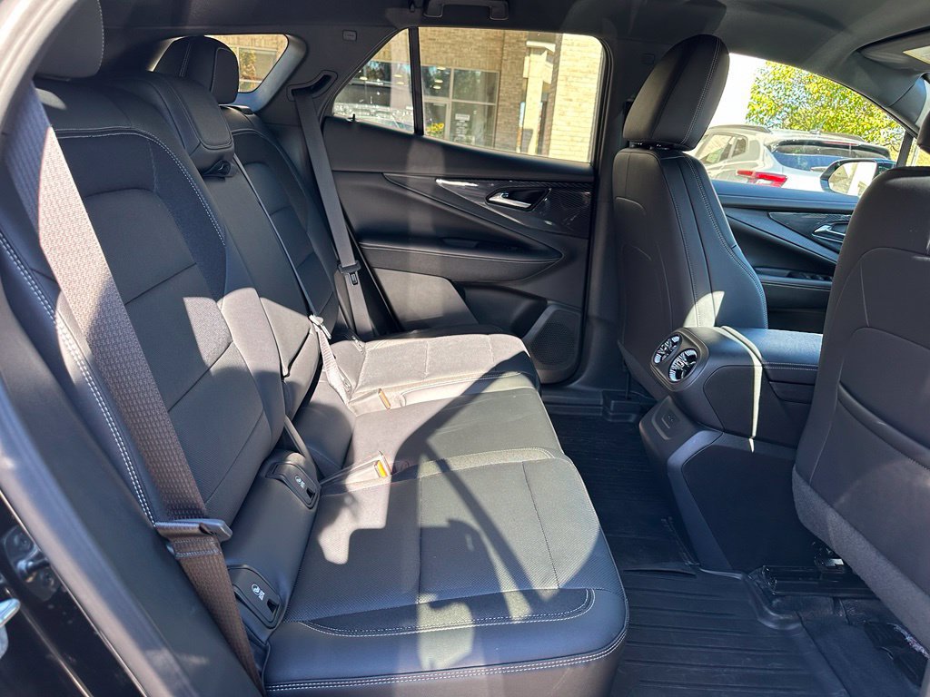 Used 2025 Chevrolet Blazer EV LT AWD/4WD image 28
