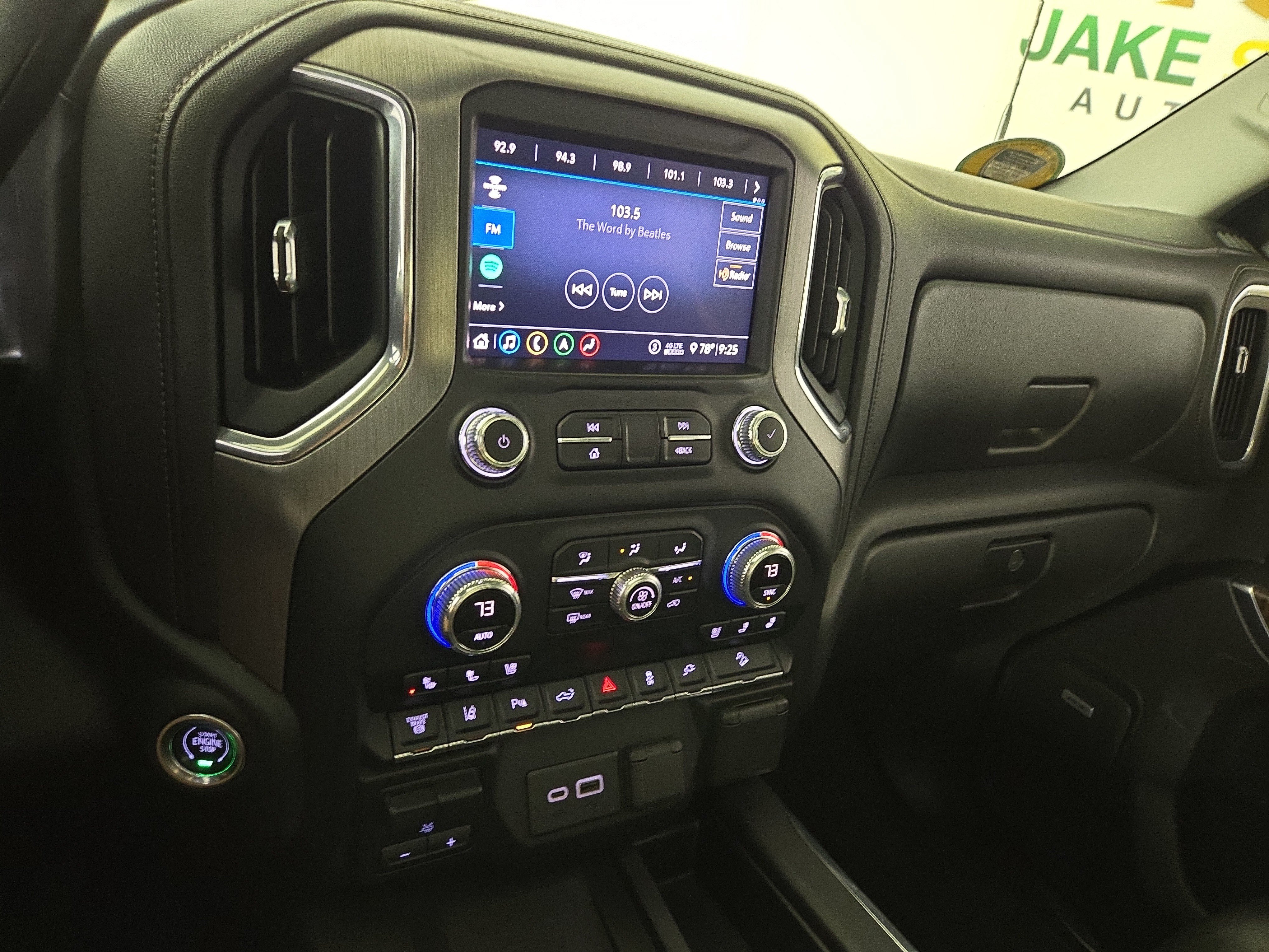 Used 2020 GMC Sierra 2500 Denali w/ Denali Ultimate Package AWD/4WD image 23