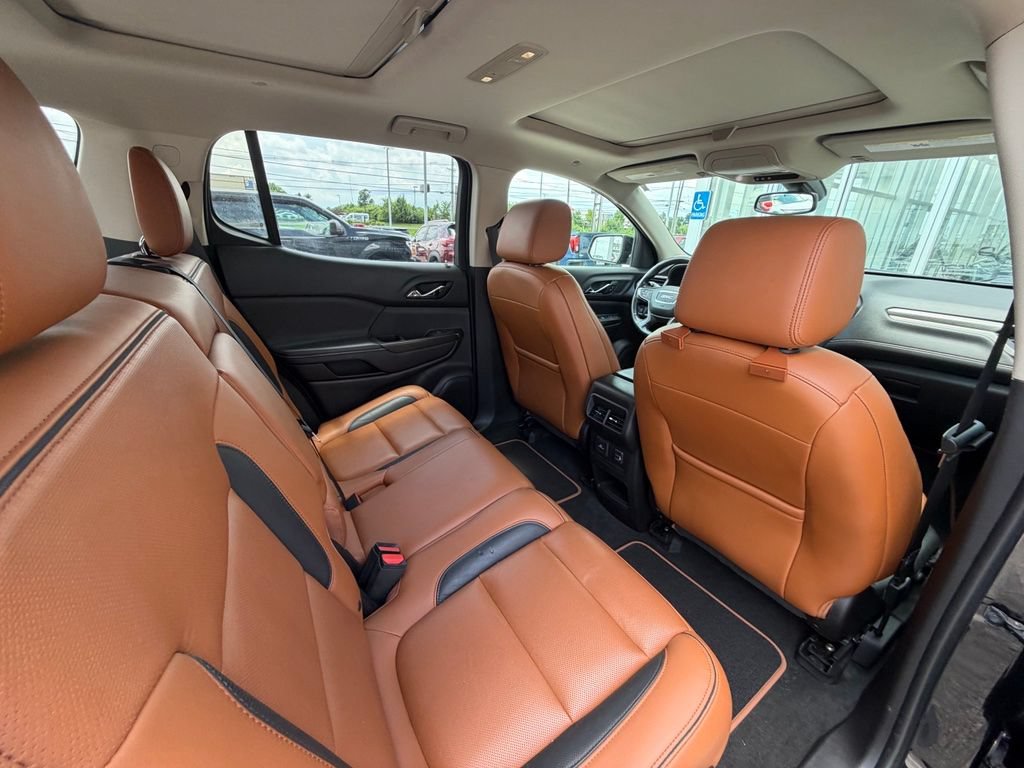 Used 2019 GMC Acadia SLT AWD/4WD image 12