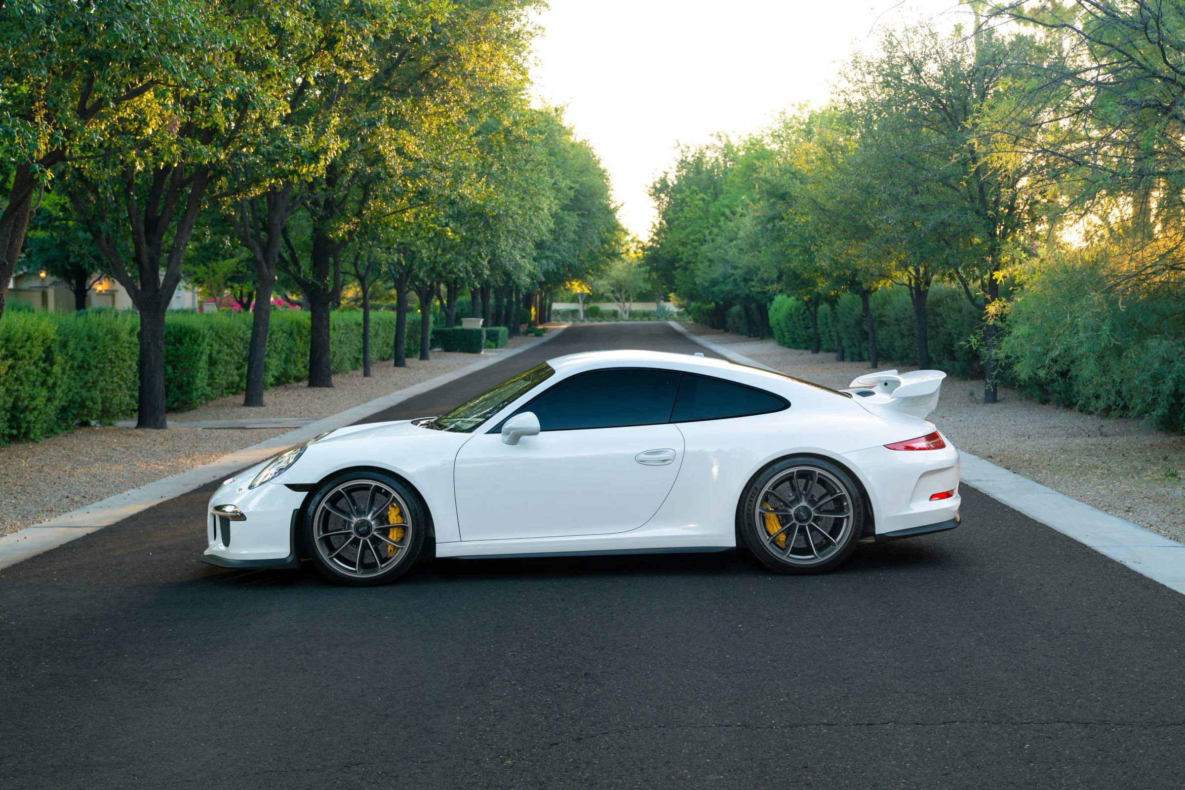 Used 2015 Porsche 911 GT3 RWD image 12