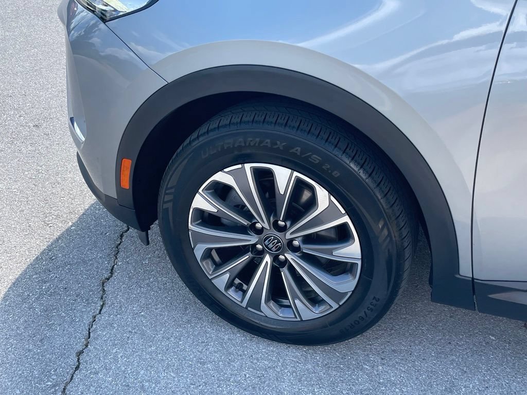 Used 2024 Buick Envision Preferred AWD/4WD image 34