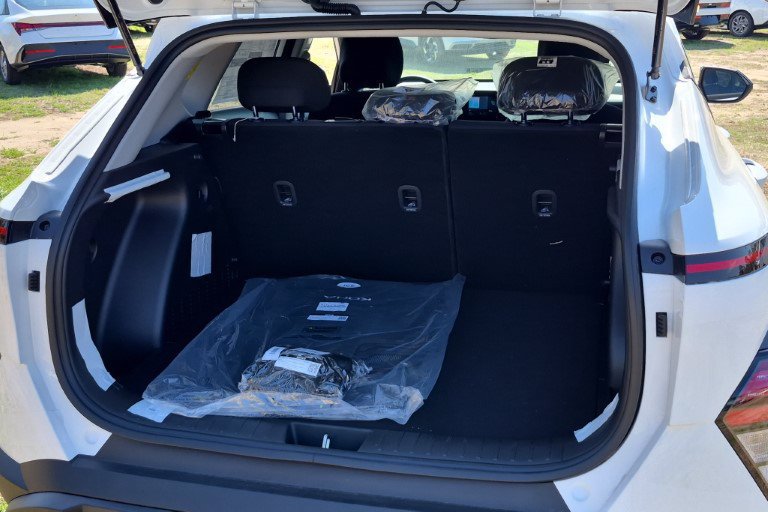 New 2027 Hyundai Kona SEL Sport FWD image 7