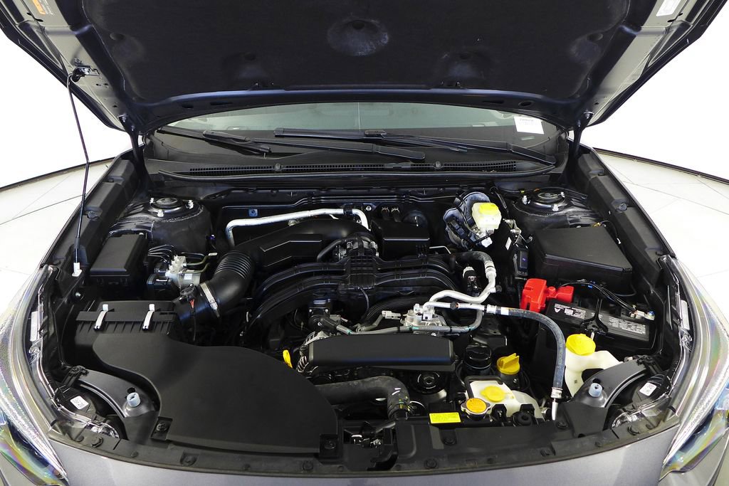 Certified 2025 Subaru Outback Premium image 6