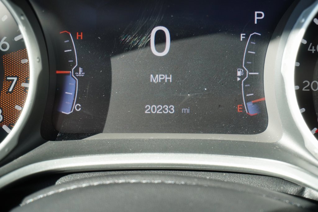 Used 2021 Jeep Compass Latitude w/ Sun and Sound Group image 12