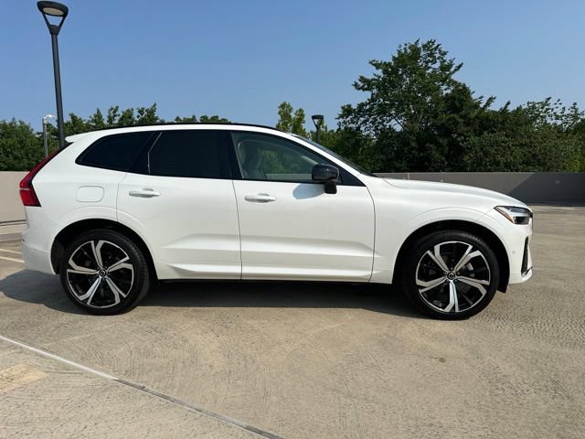 Certified 2025 Volvo XC60 B5 Ultra w/ Protection Package Premier AWD/4WD image 10