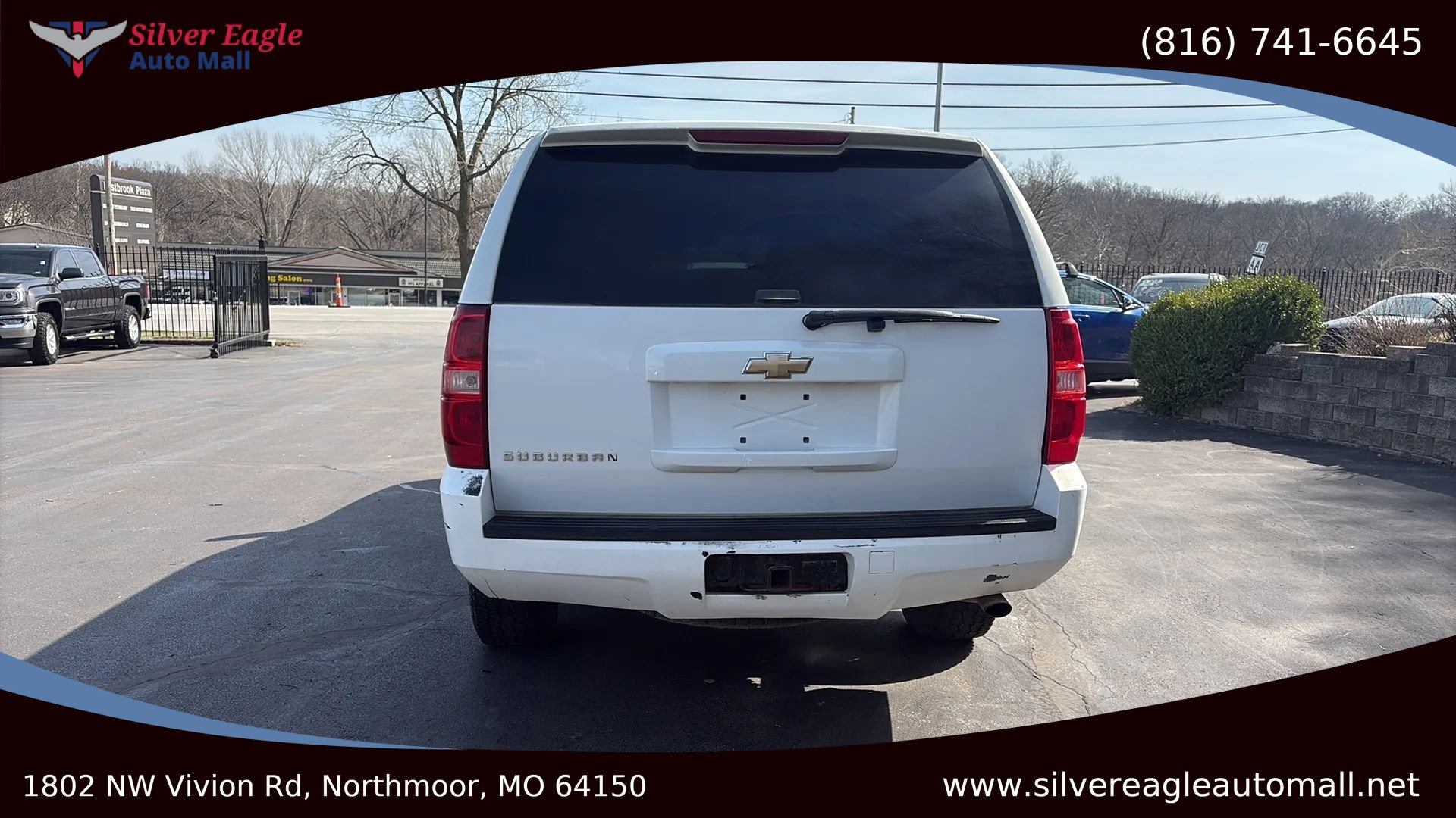 Used 2009 Chevrolet Suburban 2500 LS w/ Skid Plate Package image 4