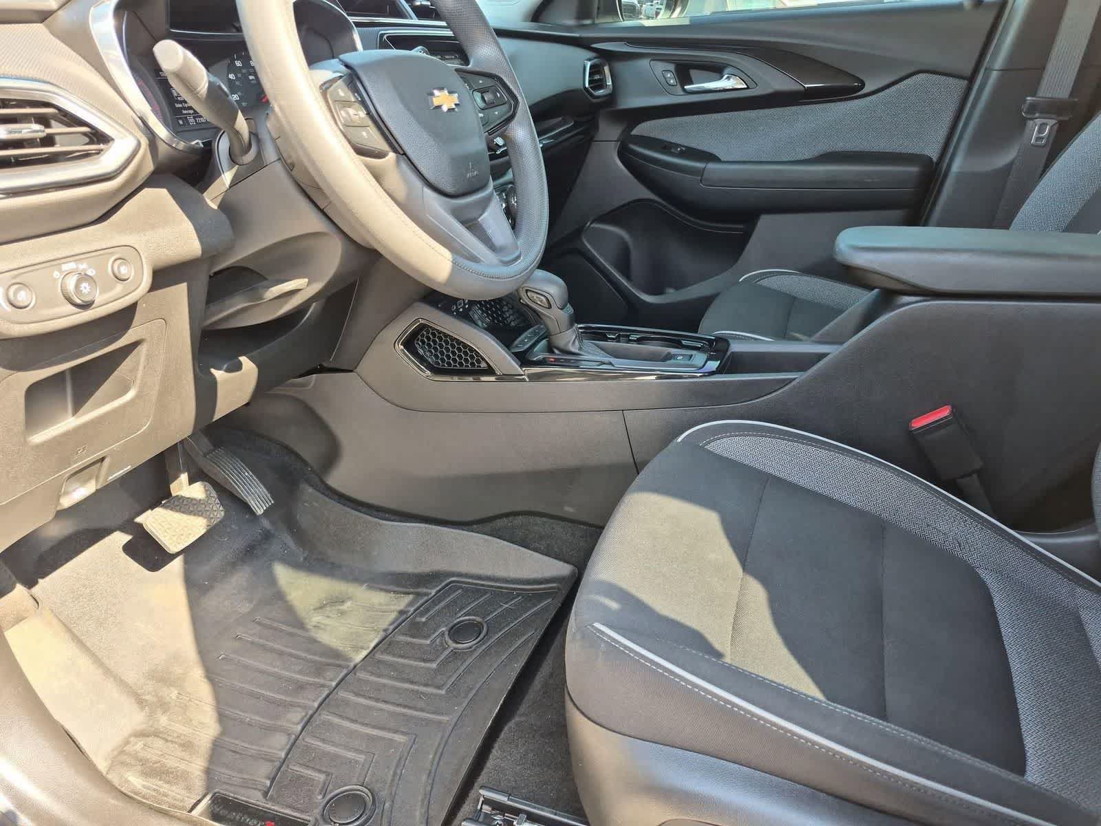 Used 2021 Chevrolet TrailBlazer LT w/ Convenience Package AWD/4WD image 10