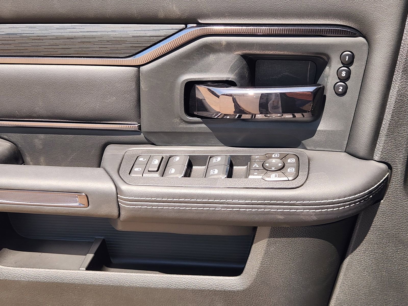 New 2026 RAM 2500 Rebel AWD/4WD image 19