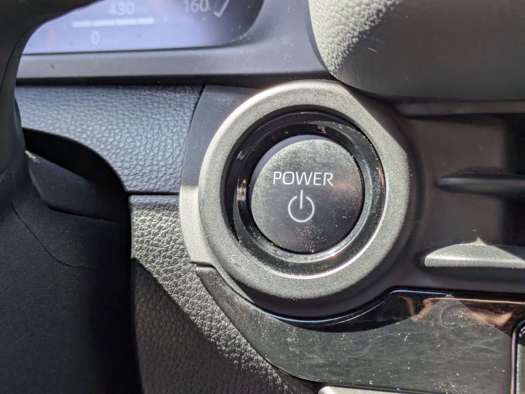 Used 2024 Toyota Crown Limited image 24