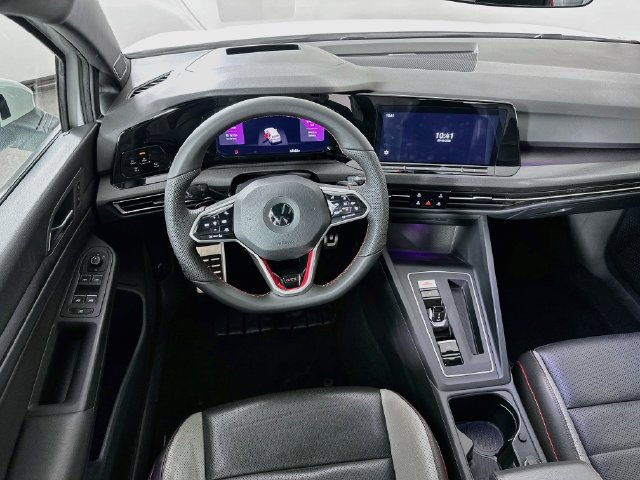 Used 2022 Volkswagen GTI Autobahn FWD image 4