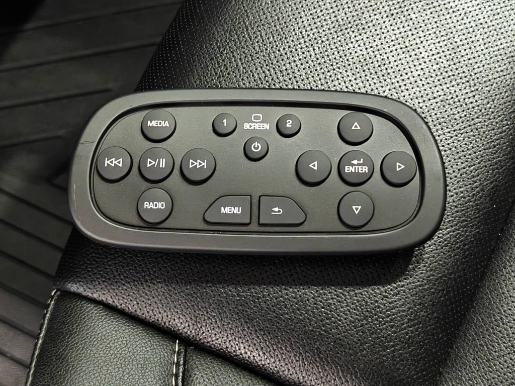 Used 2018 Chevrolet Tahoe Premier AWD/4WD image 11