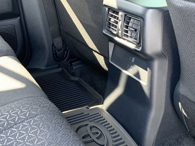 Certified 2025 Toyota 4Runner SR5 AWD/4WD image 35
