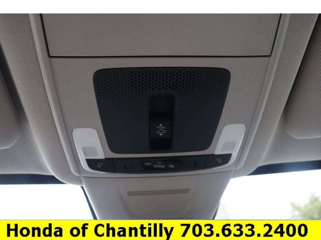 Certified 2026 Honda CR-V EX image 18