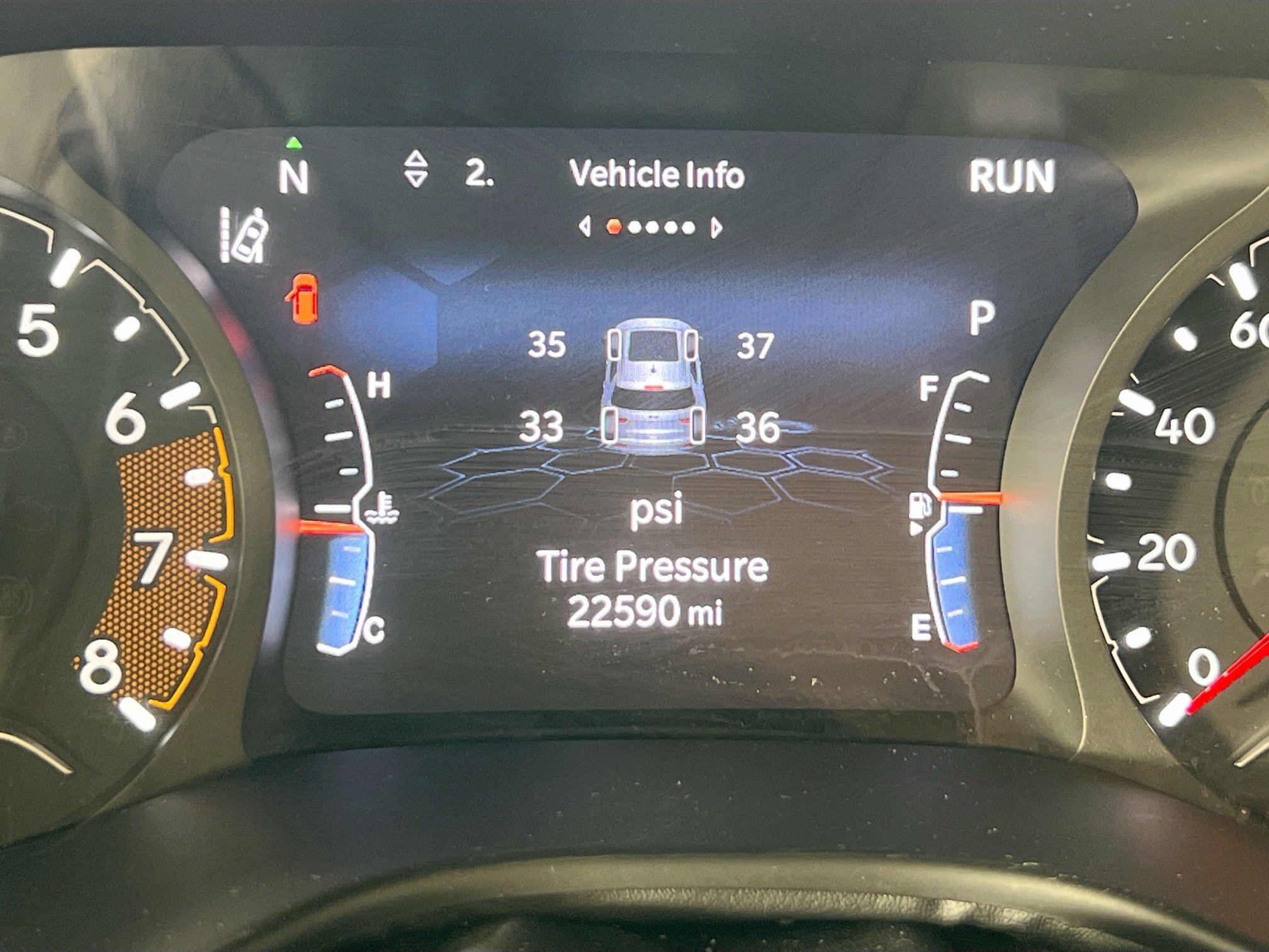 Used 2022 Jeep Compass Latitude image 12