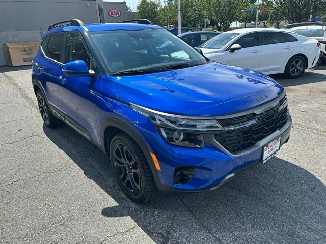 Used 2025 Kia Seltos X-Line AWD/4WD image 3