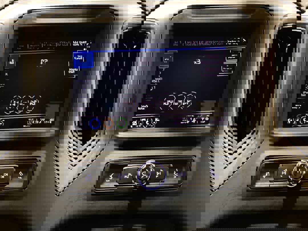 Used 2024 Chevrolet Silverado 1500 Custom Trail Boss w/ LPO, Dark Essentials Package image 19