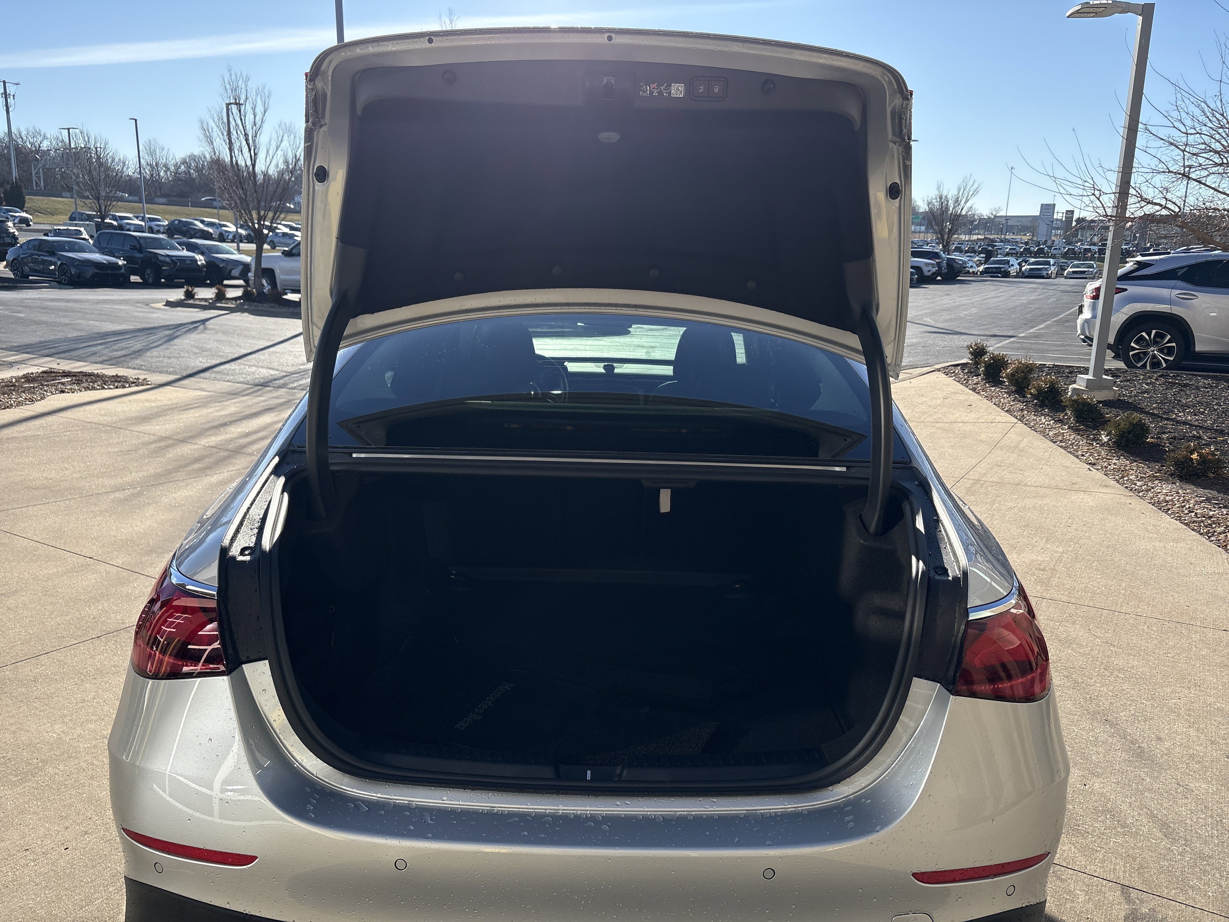 Used 2024 Mercedes-Benz E 350 E 350 image 32