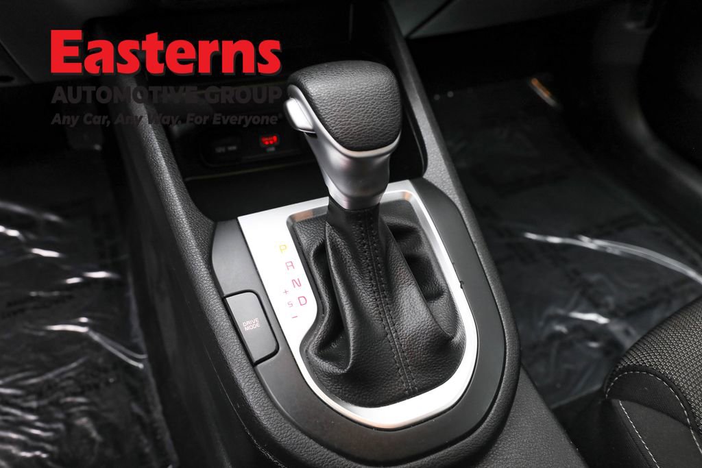 Used 2023 Kia Forte LXS image 13