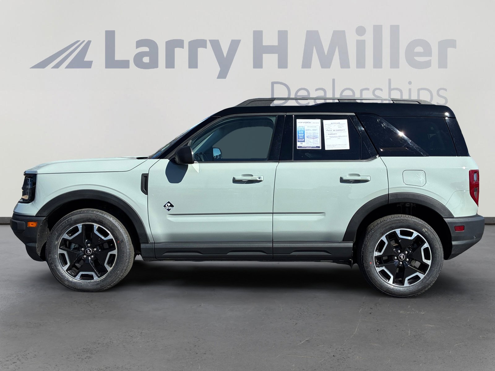 Certified 2021 Ford Bronco Sport Outer Banks image 2