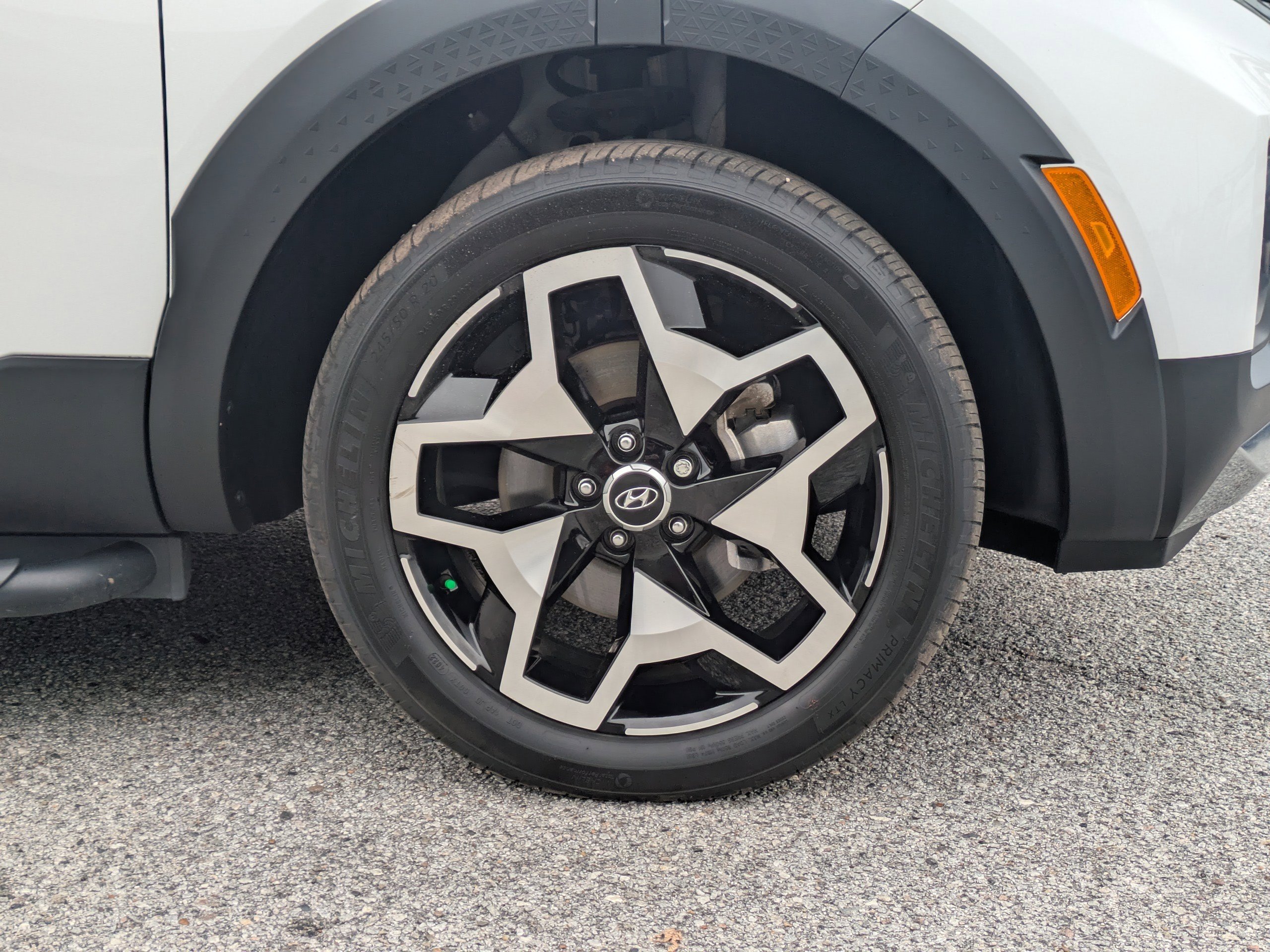 Certified 2023 Hyundai Santa Cruz Limited w/ Cargo Package image 11