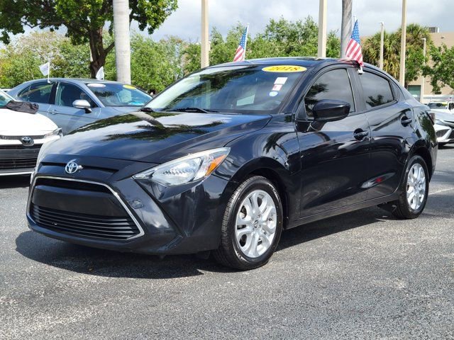 Used 2018 Toyota Yaris iA image 2
