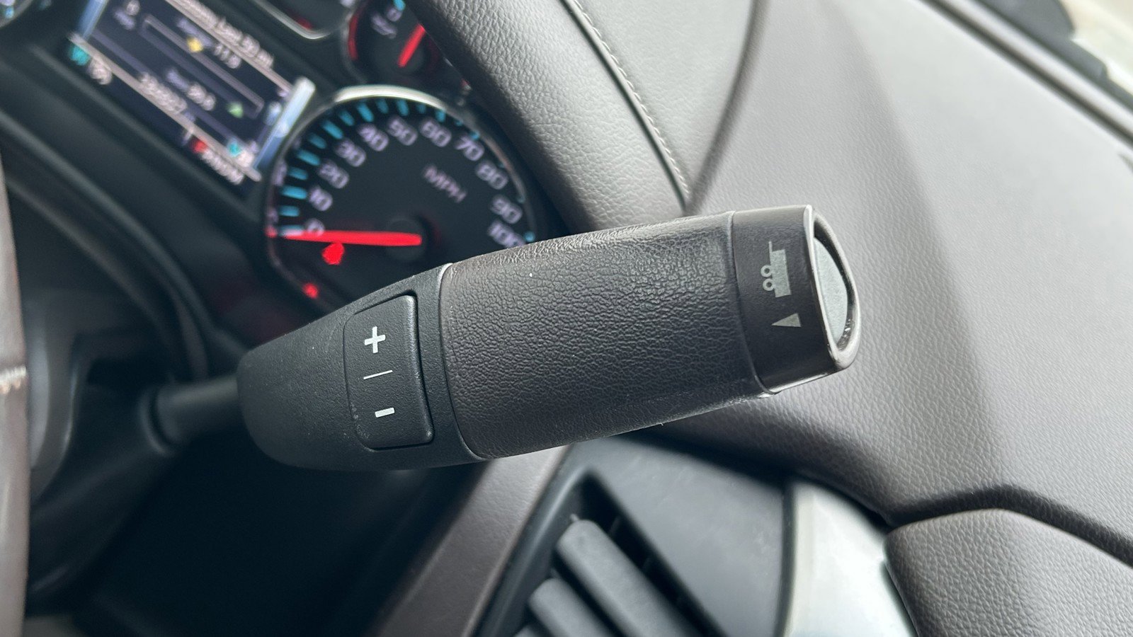 Used 2015 Chevrolet Suburban LTZ w/ Max Trailering Package image 26