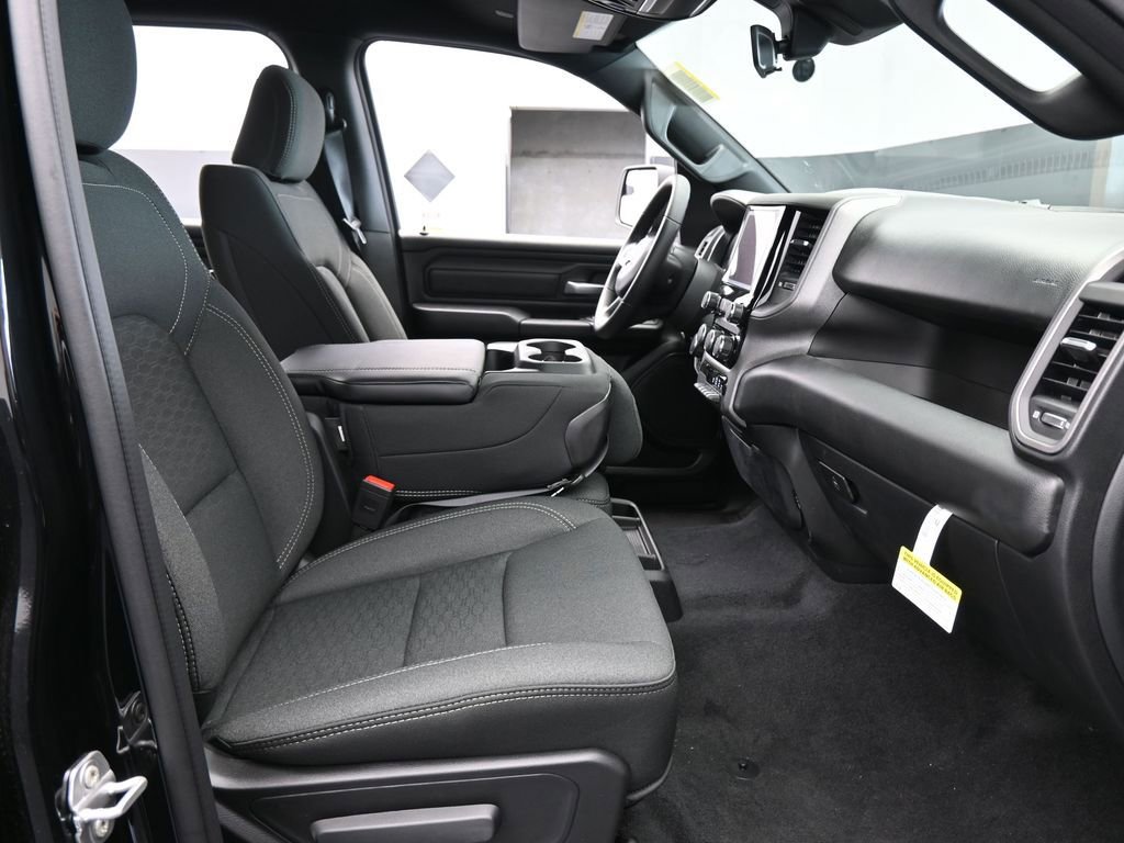 New 2026 RAM 1500 Classic Warlock image 41