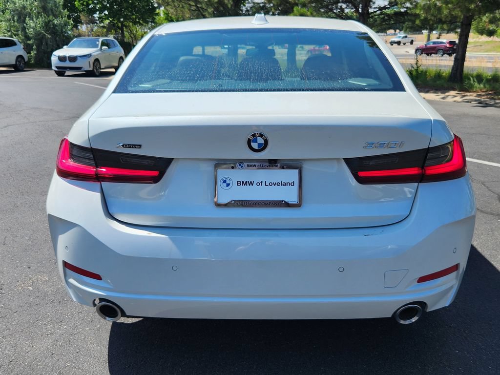 Used 2025 BMW 330i xDrive Sedan AWD/4WD image 14