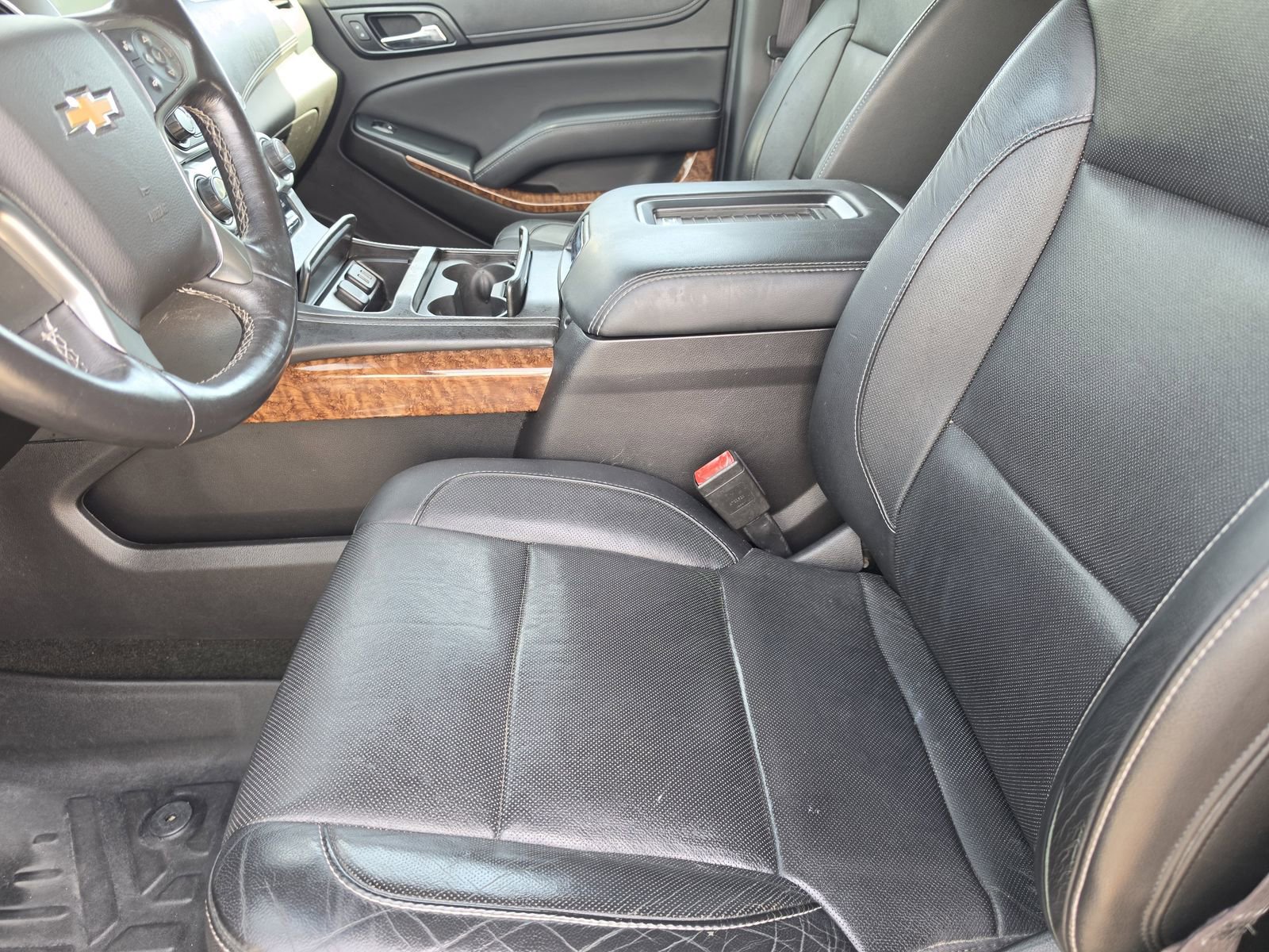 Used 2017 Chevrolet Tahoe Premier AWD/4WD image 12