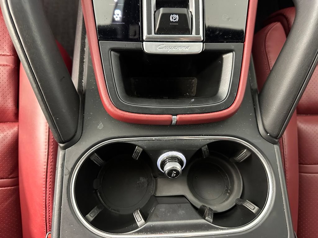Certified 2023 Porsche Cayenne Coupe AWD/4WD image 29