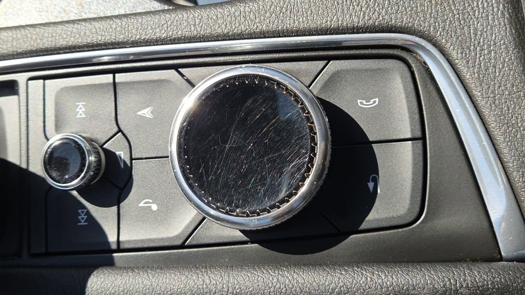 Used 2020 Cadillac XT5 Sportv AWD/4WD image 10