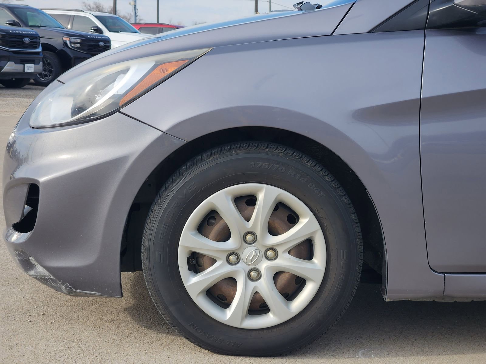Used 2014 Hyundai Accent GS image 9
